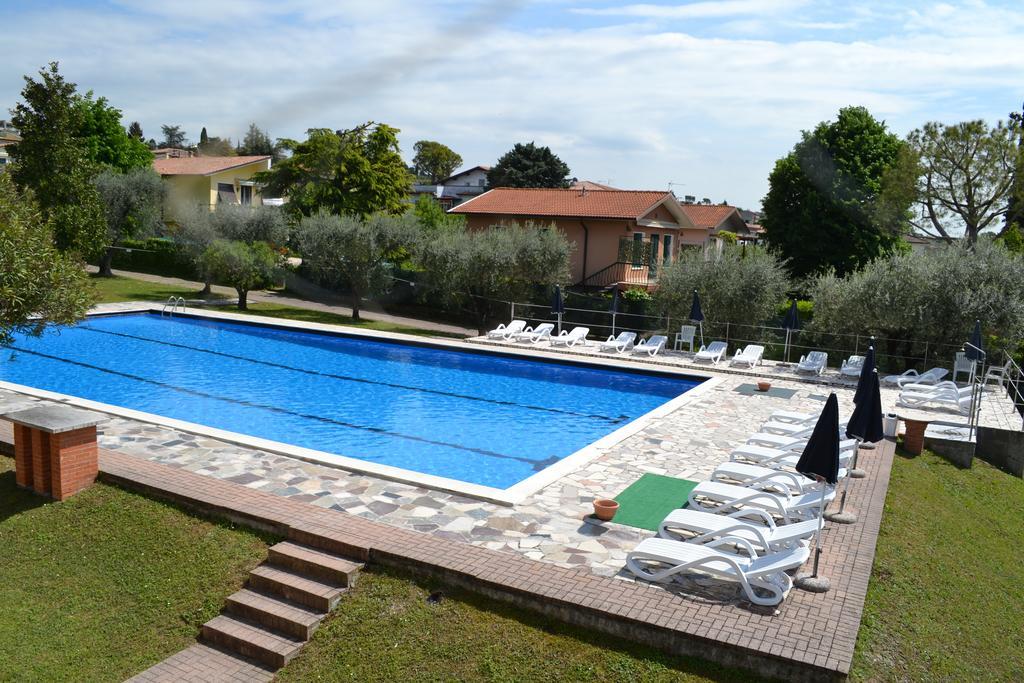 Residenza Benini Aparthotel Bardolino Buitenkant foto